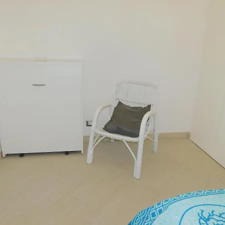 Cinzia *